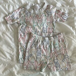 Hanna Andersson bunny pjs size 5
